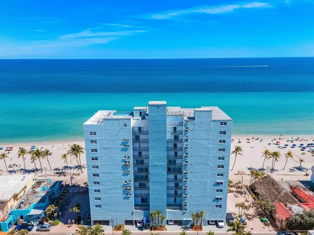 400 N Surf Road Hollywood FL 33019