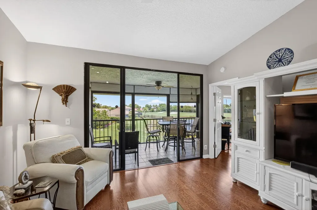 7701 Glendevon Lane Delray Beach FL 33446