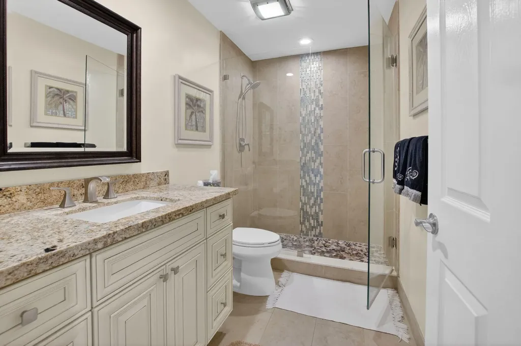 7701 Glendevon Lane Delray Beach FL 33446