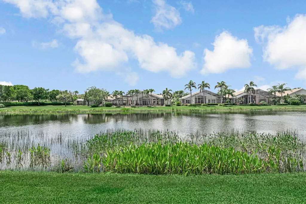 7945 Amethyst Lake Point Lake Worth FL 33467