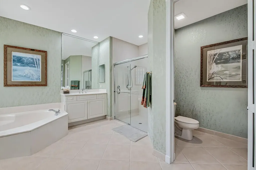 7945 Amethyst Lake Point Lake Worth FL 33467