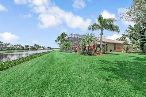 7945 Amethyst Lake Point Lake Worth FL 33467