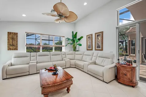 7945 Amethyst Lake Point Lake Worth FL 33467