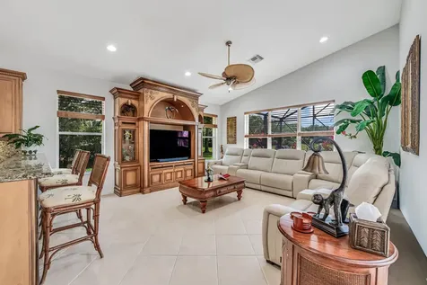 7945 Amethyst Lake Point Lake Worth FL 33467
