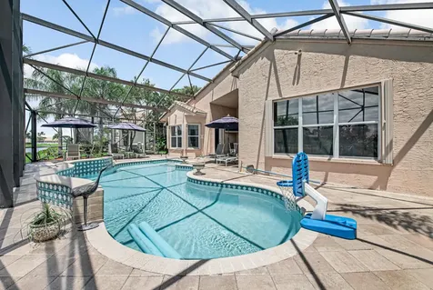 7945 Amethyst Lake Point Lake Worth FL 33467