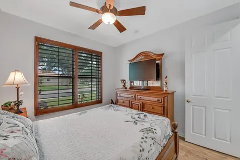 7945 Amethyst Lake Point Lake Worth FL 33467