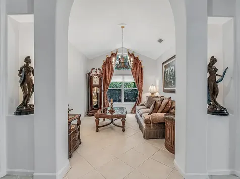 7945 Amethyst Lake Point Lake Worth FL 33467