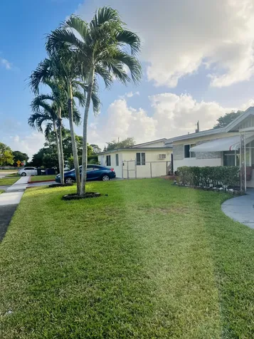 661 SW 29th Terrace Fort Lauderdale FL 33312