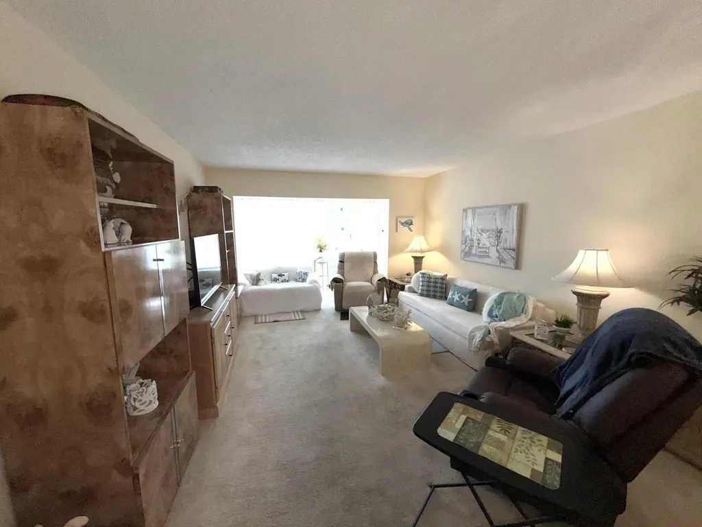 1030 Silk Oak Terrace Delray Beach FL 33445