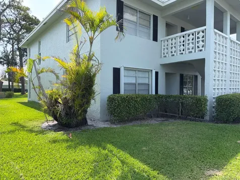 1030 Silk Oak Terrace Delray Beach FL 33445