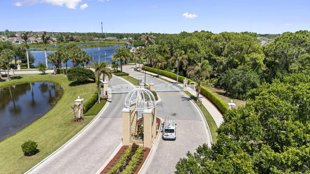 612 SW Indian Key Drive Port St Lucie FL 34986