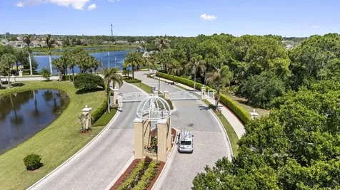 612 SW Indian Key Drive Port St Lucie FL 34986