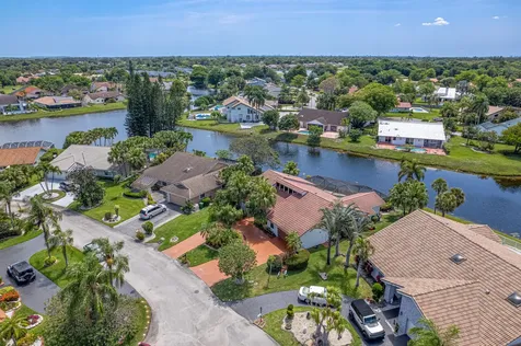 7614 NW 87th Avenue Tamarac FL 33321