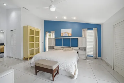 7614 NW 87th Avenue Tamarac FL 33321