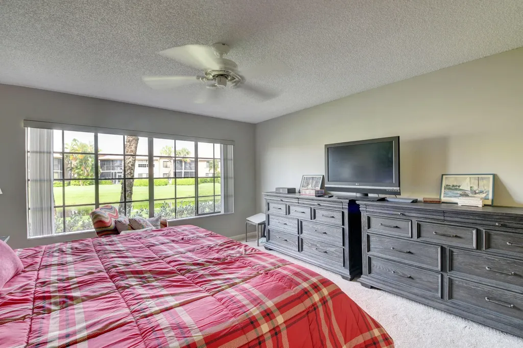 15711 Loch Maree Lane Delray Beach FL 33446