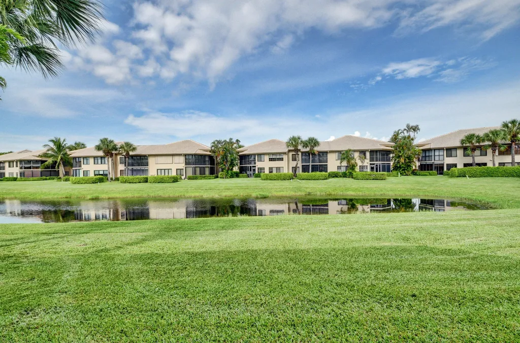 15711 Loch Maree Lane Delray Beach FL 33446