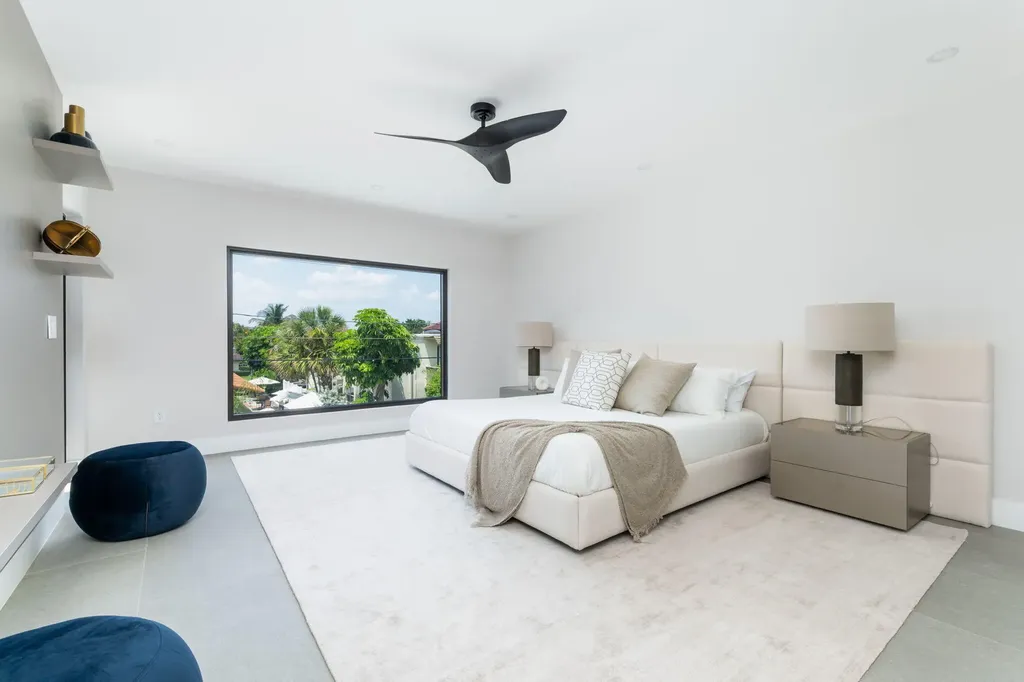 3225 Canal Drive Pompano Beach FL 33062