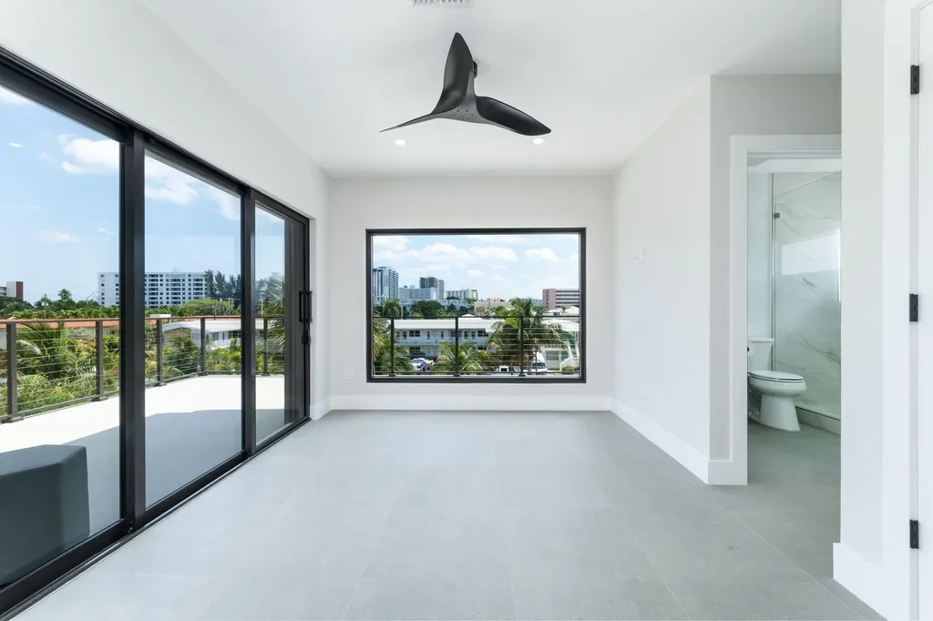 3225 Canal Drive Pompano Beach FL 33062