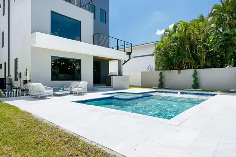 3225 Canal Drive Pompano Beach FL 33062