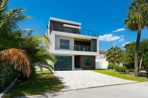 3225 Canal Drive Pompano Beach FL 33062