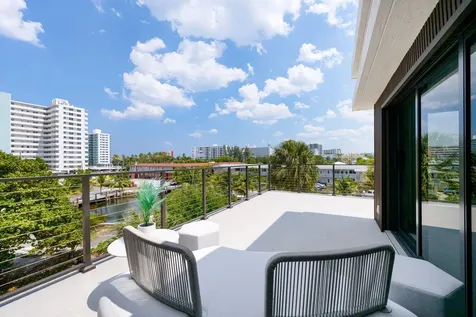 3225 Canal Drive Pompano Beach FL 33062