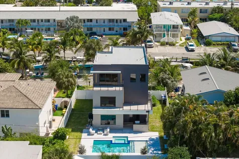 3225 Canal Drive Pompano Beach FL 33062