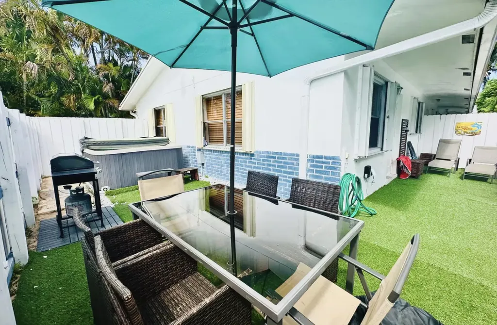 1524 N Victoria Park Road Fort Lauderdale FL 33304