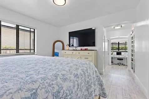 4328 SW 9th Terrace Miami FL 33134