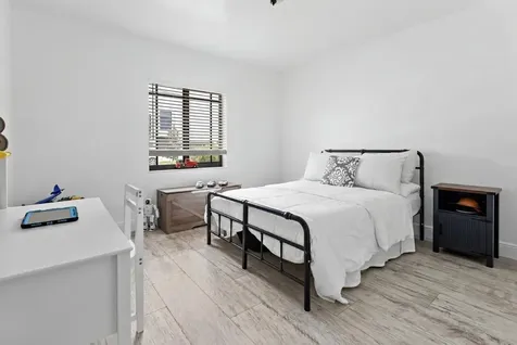 4328 SW 9th Terrace Miami FL 33134