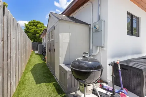 4328 SW 9th Terrace Miami FL 33134