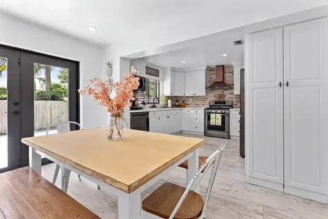 4328 SW 9th Terrace Miami FL 33134