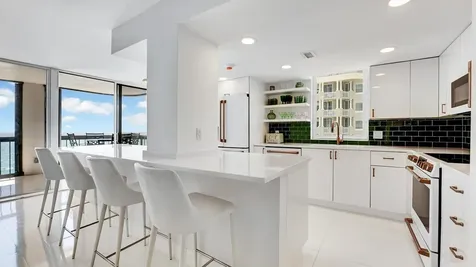 5380 N Ocean Drive Riviera Beach FL 33404