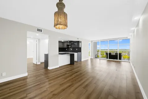 600 Parkview Drive Hallandale Beach FL 33009