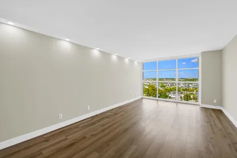 600 Parkview Drive Hallandale Beach FL 33009