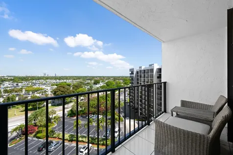 600 Parkview Drive Hallandale Beach FL 33009
