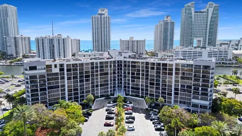 600 Parkview Drive Hallandale Beach FL 33009