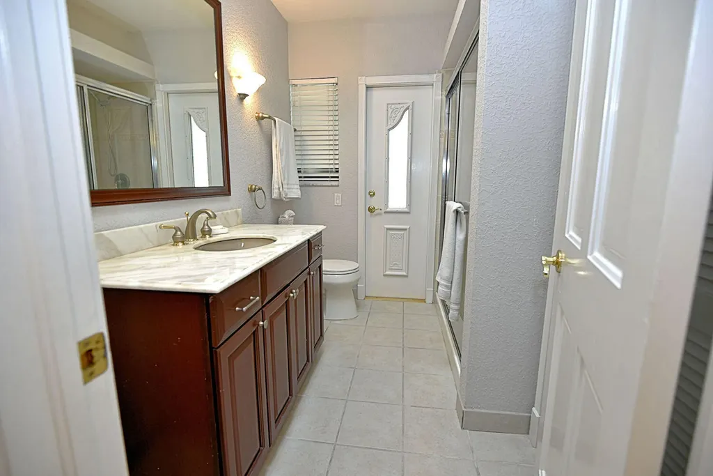 19 Dunbar Road Palm Beach Gardens FL 33418