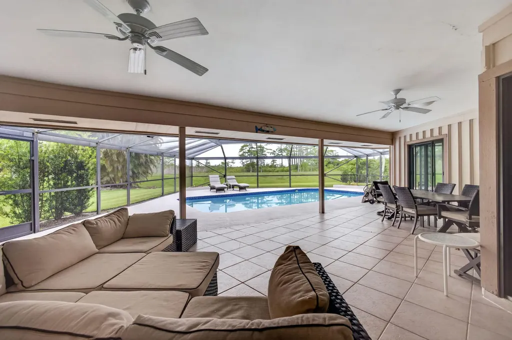 19 Dunbar Road Palm Beach Gardens FL 33418