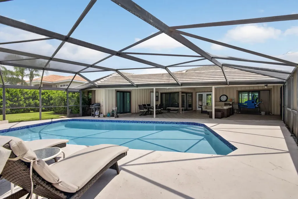 19 Dunbar Road Palm Beach Gardens FL 33418