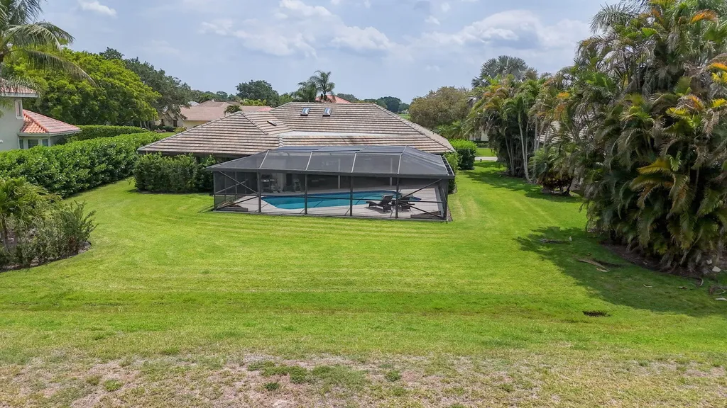 19 Dunbar Road Palm Beach Gardens FL 33418