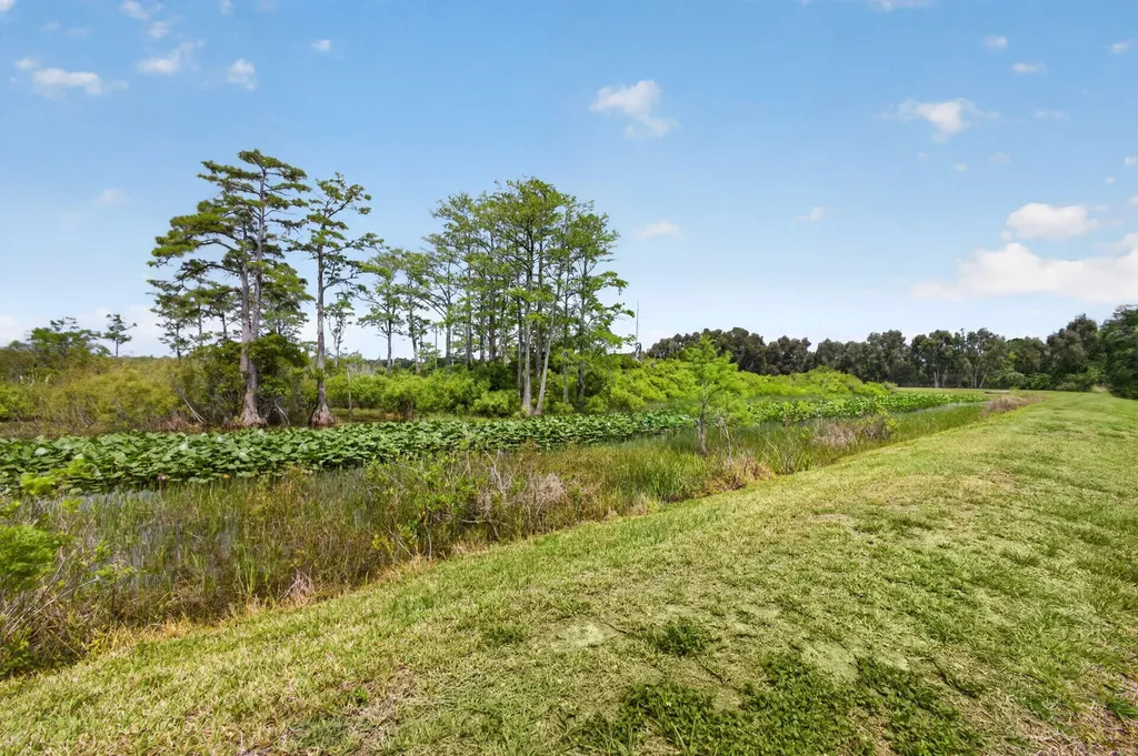 19 Dunbar Road Palm Beach Gardens FL 33418