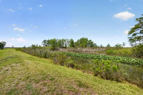 19 Dunbar Road Palm Beach Gardens FL 33418