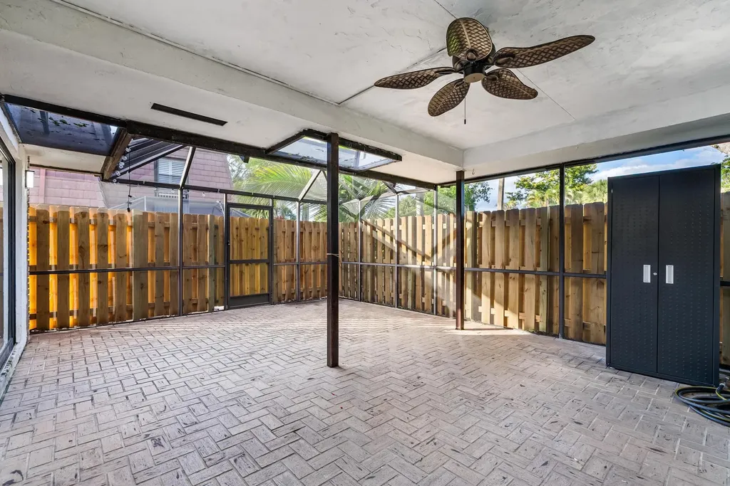 7780 Courtyard Run W Boca Raton FL 33433