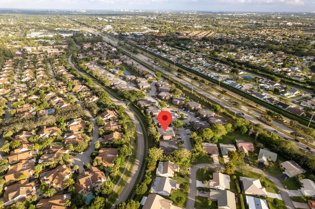 7780 Courtyard Run W Boca Raton FL 33433