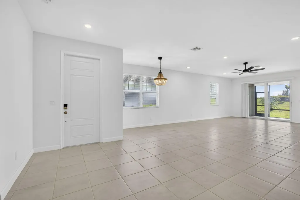 1302 Tangled Orchard Trace Loxahatchee FL 33470