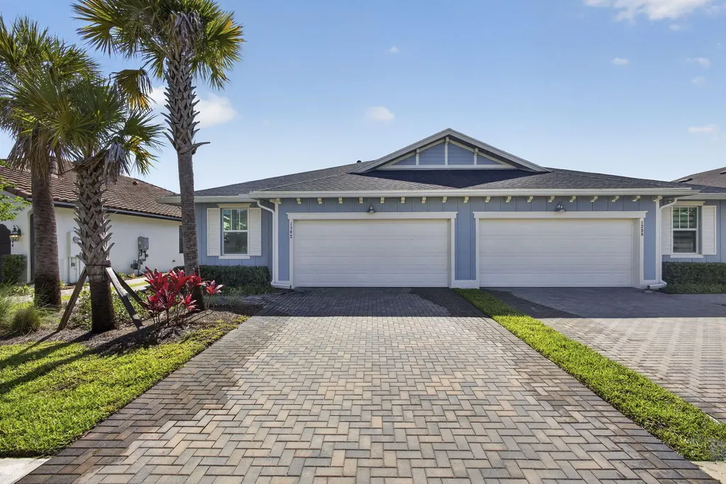 1302 Tangled Orchard Trace Loxahatchee FL 33470