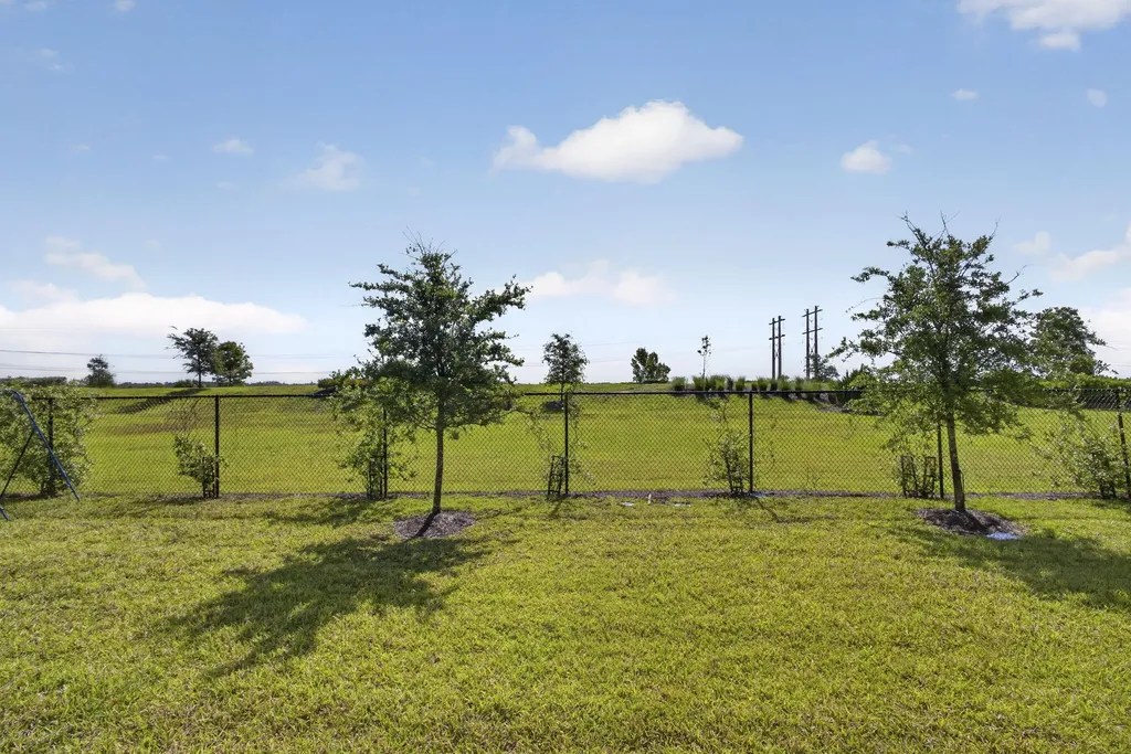 1302 Tangled Orchard Trace Loxahatchee FL 33470