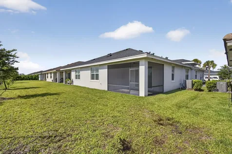 1302 Tangled Orchard Trace Loxahatchee FL 33470
