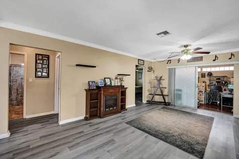 9101 SW 52nd Court Cooper City FL 33328
