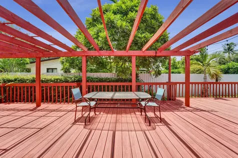 9101 SW 52nd Court Cooper City FL 33328